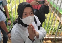 Bupati Koltim Nonaktif Jalani Sidang Perdana di PN Kendari Bupati Koltim Nonaktif Jalani Sidang Perdana di PN Kendari