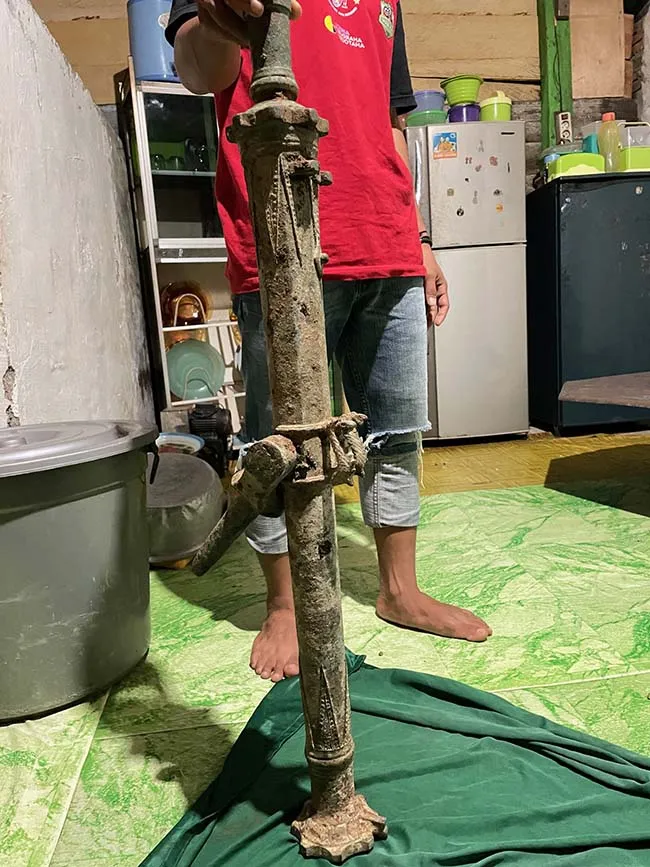 Pria Ini Temukan Senjata Bersejarah di Pulau Pisang Kolaka