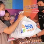 BRI Salurkan Bantuan Pencegahan Stunting di Hari Gizi Nasional 2022 BRI Salurkan Bantuan Pencegahan Stunting di Hari Gizi Nasional 2022
