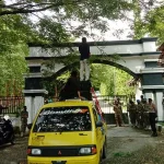 Sistem Penyediaan Sudah Diresmikan, Warga Kontunaga Tetap Kesulitan Air Bersih Sekda Muna, Eddy Uga bersama Dirut PDAM Nur Hayat Fariki.