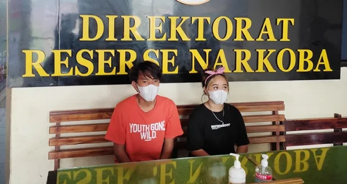 Demi Bayar Kos, Sepasang Kekasih Jadi Pengedar Sabu di Kendari