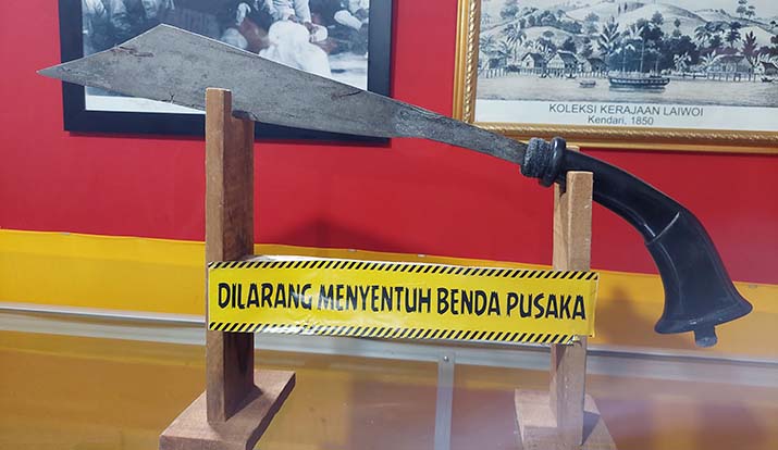 Meriahkan Pameran HPN, Puluhan Pusaka Suku Tolaki Ditampilkan