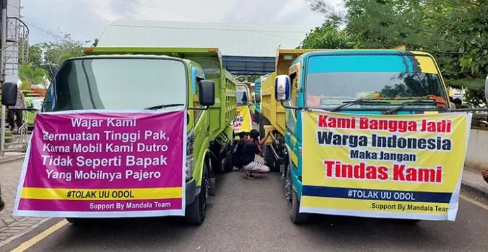 Forum Sopir Truk Sultra Protes Kebijakan ODOL yang Diskriminatif