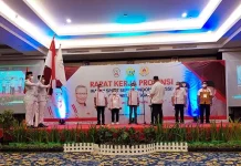 Sulkarnain Kukuhkan Enam Pengurus ISSI Kabupaten dan Kota di Sultra Sulkarnain Kukuhkan Enam Pengurus ISSI Kabupaten dan Kota di Sultra