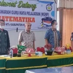 Dikbud Konawe Apresiasi MGMP Matematika Tingkat SMP/MTS Dikbud Konawe Apresiasi MGMP Matematika Tingkat SMP/MTS