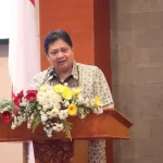 Airlangga Optimis Kewirausahaan Mahasiswa Bantu Indonesia Keluar dari Pandemi Covid-19 Airlangga Optimis Kewirausahaan Mahasiswa Bantu Indonesia Keluar dari Pandemi Covid-19