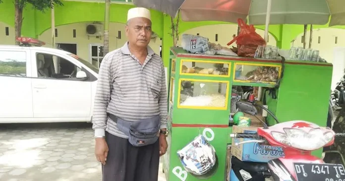 Kisah Mandra, Naik Haji hingga Punya Banyak Aset Hasil Jualan Bakso