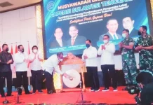 Hasdar Kembali Jadi Ketua Gapensi Sultra Hasdar Kembali Jadi Ketua Gapensi Sultra