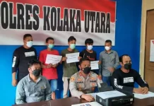 Polisi Ringkus Pembuat SIM Palsu di Kolaka Utara Polisi Ringkus Pembuat SIM Palsu di Kolaka Utara