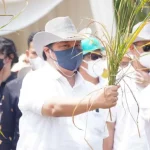 Kunker ke Lampung, Menko Airlangga Resmikan Pasar Pulung dan Tinjau Ketersediaan Pangan Kunker ke Lampung, Menko Airlangga Resmikan Pasar Pulung dan Tinjau Ketersediaan Pangan