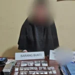 Seorang IRT di Kendari Ditangkap Polisi, Terlibat Peredaran Sabu Seorang IRT di Kendari Ditangkap Polisi, Terlibat Peredaran Sabu
