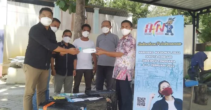 Tekan Penyebaran Covid-19 saat HPN, PT Mitra Blesindo Perkasa Salurkan 5.000 Masker