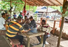 Cerita Petugas BRI Salurkan Bansos di Merauke Cerita Petugas BRI Salurkan Bansos di Merauke