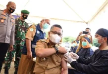 Vaksinasi Booster untuk Masyarakat Kendari Resmi Dimulai Vaksinasi Booster untuk Masyarakat Kendari Resmi Dimulai