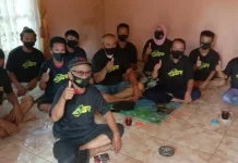 ASR Bombana Sambangi Petani Penggarap Sawah di Desa Lakomea ASR Bombana Sambangi Petani Penggarap Sawah di Desa Lakomea