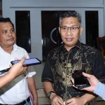 Pemkot Kendari Alokasikan Anggaran untuk Bedah Rumah 22 Unit Wali Kota Kendari Sulkarnain Kadir