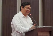 Menko Airlangga Berharap Unhas Jadi Kiblat Ilmu Pengetahuan di Wilayah Timur Menteri Koordinator Bidang Perekonomiam Airlangga Hartarto