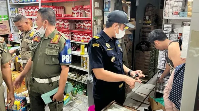 IMG-20220324-WA0033 Bea Cukai Kendari Amankan 6.600 Batang Rokok Ilegal di Unaaha