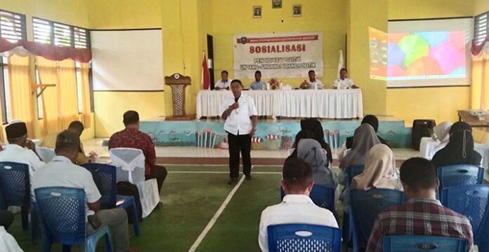 Kesbangpol Wakatobi Sosialisasi Undang-undang Bidang Politik di Tomia dan Binongko