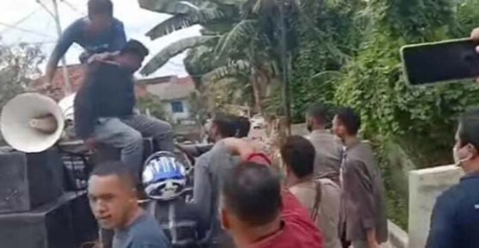 Unjuk Rasa KPJ di Wakatobi Dibubarkan Warga