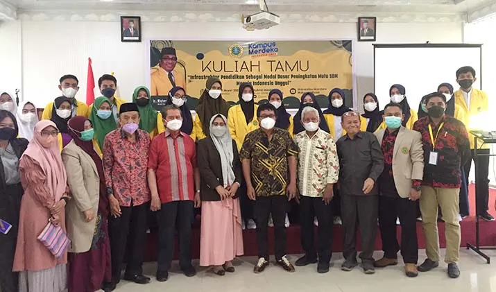 UMW Kendari Hadirkan Ridwan Bae di Kuliah Tamu Infrastruktur Pendidikan