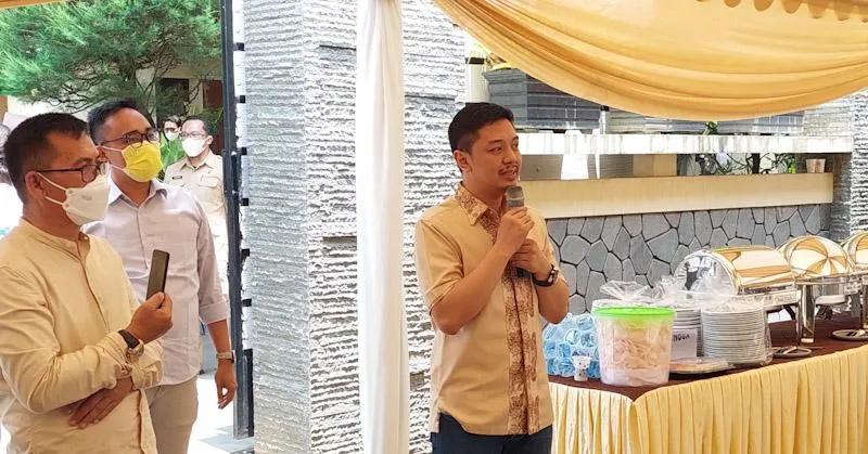 Simpatisan Antusias Sambut Asrun dan ADP di Kediamannya