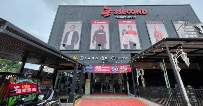 3Second Family Store Kini Hadir di Kendari, Sediakan Produk Fashion Terlengkap untuk Keluarga