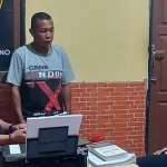 Seorang Pria di Tongkuno Selatan Mengintip dan Memotret Perempuan sedang Mandi Seorang Pria di Tongkuno Selatan Mengintip dan Memotret Perempuan sedang Mandi