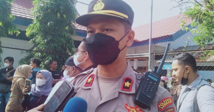 30 Personel Polresta Kendari Amankan Pasar Murah Disperindag Sultra