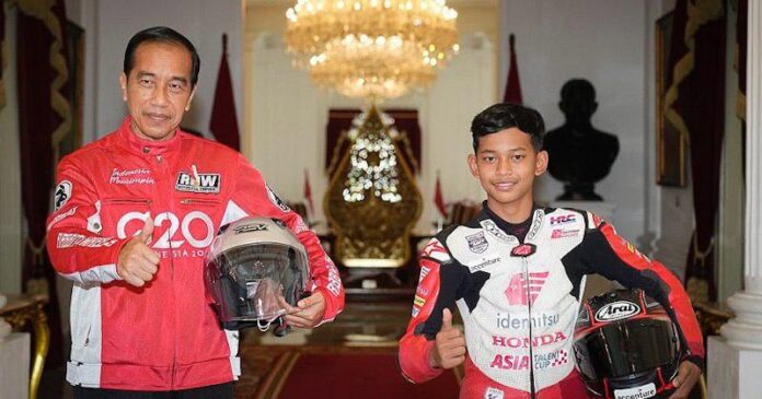 Pembalap Astra Honda Veda Ega Jumpai Jokowi dan Ikut Parade MotoGP Mandalika