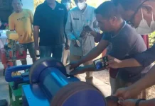 Pemda Wakatobi Bantu Pengembangan Pelampung Rumput Laut dari Batok Kelapa Pemda Wakatobi Bantu Pengembangan Pelampung Rumput Laut dari Batok Kelapa