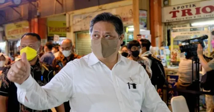 Menko Airlangga: Pemanfaatan Teknologi Digital di Pasar Tradisional Bisa Tingkatkan Daya Saing Pedagang