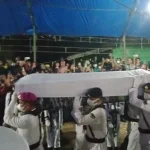 Pemakaman Lettu Muhammad Ikbal Dilakukan secara Militer di Kampung Halamannya di Konawe Pemakaman Lettu Muhammad Ikbal Dilakukan secara Militer di Kampung Halamannya di Konawe