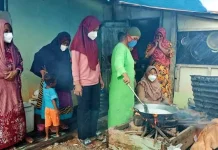 Minyak Goreng Langka, Mak-mak Pesisir Soropia Coba Produksi Minyak Sendiri Minyak Goreng Langka, Mak-mak Pesisir Soropia Coba Produksi Minyak Sendiri