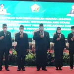 Asrun Lio Resmi Dilantik Jadi Plh Sekda Sultra