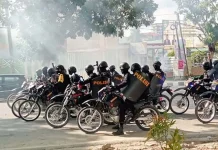Unjuk Rasa 11 April di Kendari, Polisi Amankan 10 Demonstran Unjuk Rasa 11 April di Kendari, Polisi Amankan 10 Demonstran