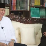 Kunjungi Pelaku UMKM di Garut, Menko Airlangga Dapat Dukungan Jadi Presiden 2024 Kunjungi Pelaku UMKM di Garut, Menko Airlangga Dapat Dukungan Jadi Presiden 2024