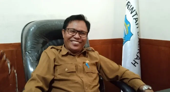 PSX_20220407_023740 Kepala Dinas Pekerjaan Umum dan Tata Ruang (PUPR) Kabupaten Wakatobi Kamaruddin