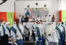 Eliati Haliana Kukuhkan BKMT di Pulau Binongko Eliati Haliana Kukuhkan BKMT di Pulau Binongko