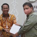 Revisi UU PPP Disepakati, Menko Airlangga Sebut Pembentukan Undang-undang Semakin Efisien Revisi UU PPP Disepakati, Menko Airlangga Sebut Pembentukan Undang-undang Semakin Efisien
