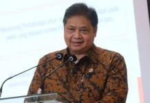 Airlangga: Sinergi Pemerintah Pusat dan Daerah Tingkatkan Pemulihan Ekonomi Airlangga: Sinergi Pemerintah Pusat dan Daerah Tingkatkan Pemulihan Ekonomi