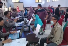 Polres Konawe Salurkan Bantuan Tunai ke Pedagang Polres Konawe Salurkan Bantuan Tunai ke Pedagang