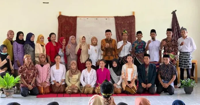 Hari Kartini 21 April, OSIS SMAN 1 Tiworo Tengah Gelar Berbagai Lomba