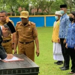 209 CPNS di Mubar Terima SK 100 Persen, Bupati Ingatkan untuk Tidak Malas Berkantor 209 CPNS di Mubar Terima SK 100 Persen, Bupati Ingatkan untuk Tidak Malas Berkantor