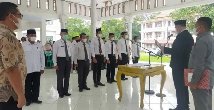 Screenshot_2022-04-01-23-07-33-46 Pemkab Konawe Gelar Pelantikan Camat Morosi dan Tujuh Pengawas