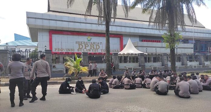 1.250 Personel TNI-Polri Turun Amankan Demo 11 April di Kendari