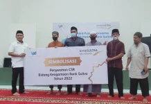 Bank Sultra Tebar Bantuan Sosial dan Keagamaan di 17 Kabupaten/kota Bank Sultra Tebar Bantuan Sosial dan Keagamaan di 17 Kabupaten/kota