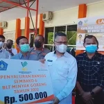 Pemkot Kendari Resmi Salurkan BLT Minyak Goreng Pemkot Kendari Resmi Salurkan BLT Minyak Goreng
