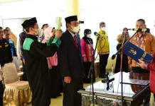 Agusalim Resmi Dilantik Jadi Pj Sekda Kota Kendari Agusalim Resmi Dilantik Jadi Pj Sekda Kota Kendari