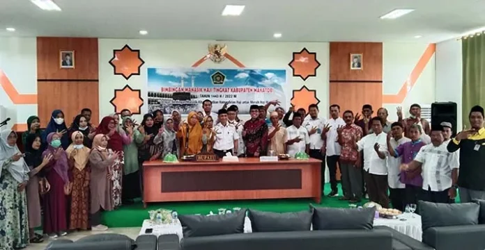 33 CJH Wakatobi Ikuti Bimbingan Manasik Haji